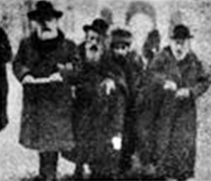 Rabbi Aharon Rokeach of Belz Arriving in Warsaw
